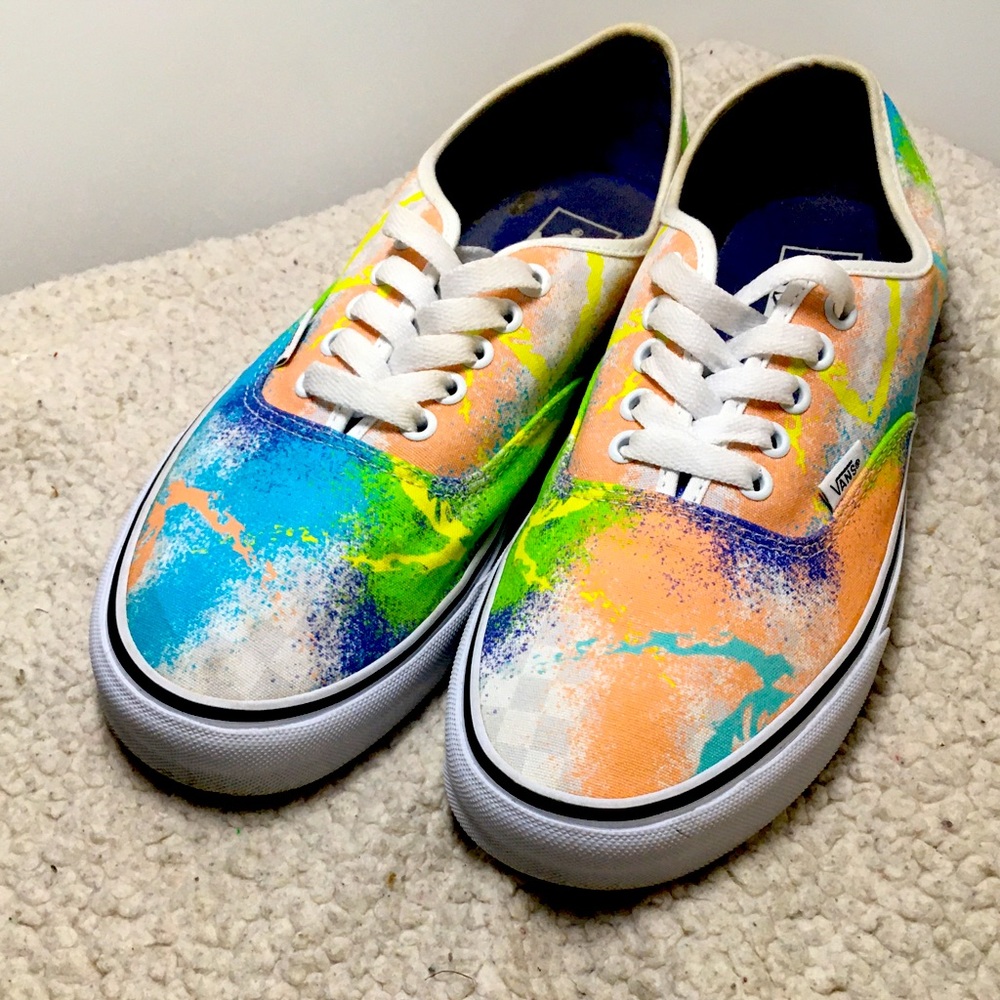 Vans unisex shoes